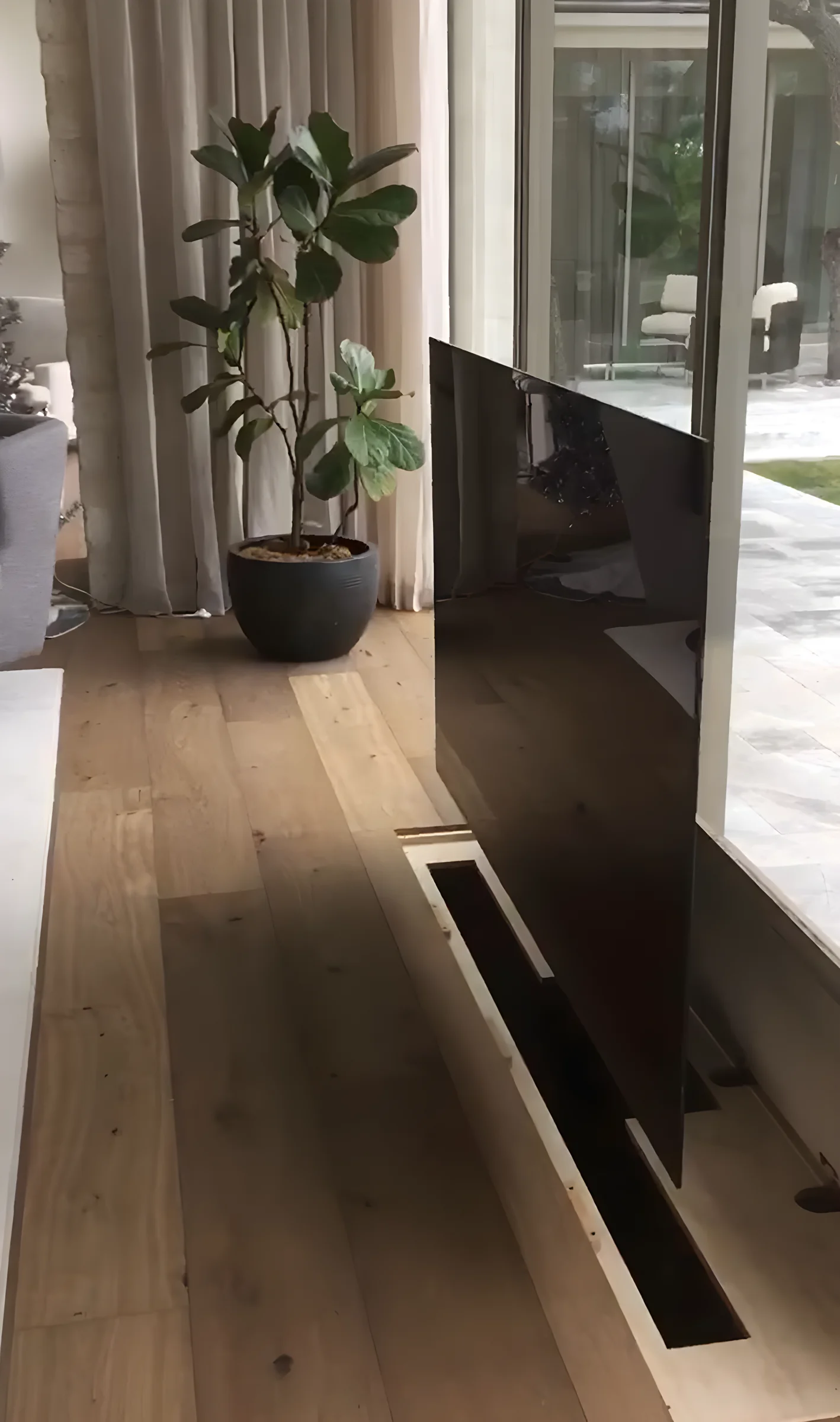 Barton Family Home hardwood flooring project